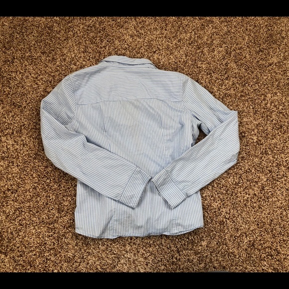 Abercrombie & Fitch button-down short - Large - Picture 3 of 3